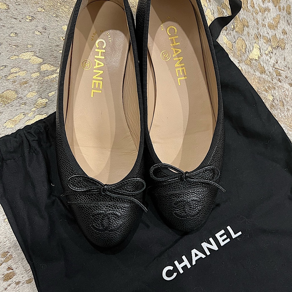 Chanel Caviar CC Cap Toe Ballerina Flats 36 Black